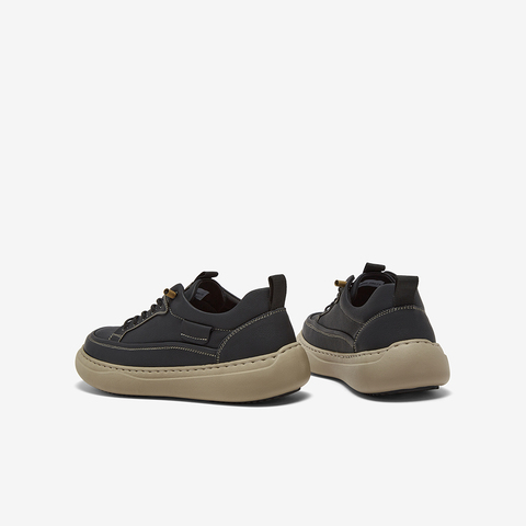 百思图2025秋季新款板鞋时尚潮流街头运动男休闲鞋YM002CM5