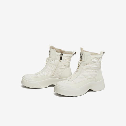百思图2025冬季新款雪地靴时尚潮流户外保暖女短靴W3711DD5