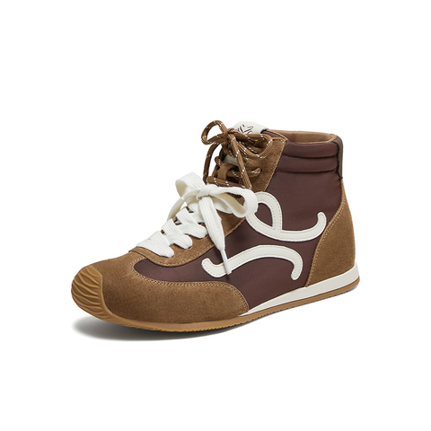 百思图2025冬季新款休闲靴时尚潮流复古运动女短靴D3357DD5