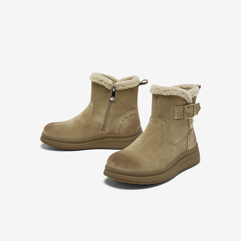 百思图2025冬季新款商场同款雪地靴时尚休闲户外女短靴BV318DD5