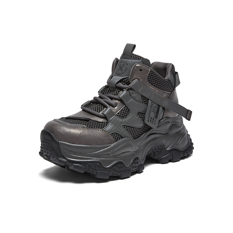 百思图2025冬季新款老爹鞋时尚潮流街头女休闲运动鞋B6092DD5