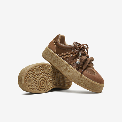 百思图2025秋季新款德训鞋时尚复古户外女运动休闲鞋D3275CM5