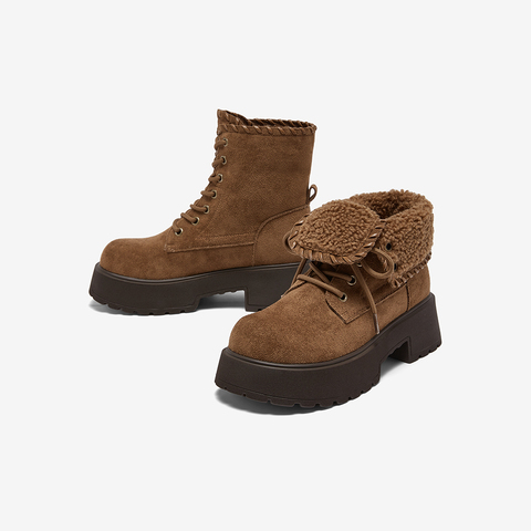 百思图2025冬季新款商场同款马丁靴时尚户外加绒女短靴F1251DZ5