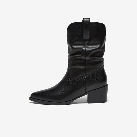 百思图2025冬季新款堆堆靴时装靴时尚潮流粗跟尖头女中靴F3061DZ5