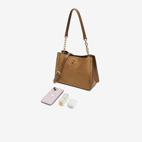 百思图2025冬季新款商场同款腋下包时尚潮流单肩斜挎包女J9019DX5