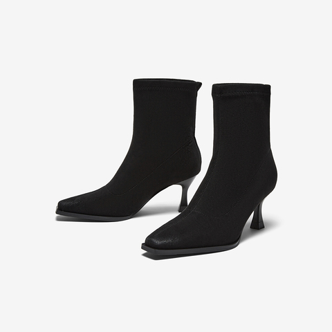 百思图2025冬季新款弹力靴时尚简约通勤细高跟女中靴B7081DZ5