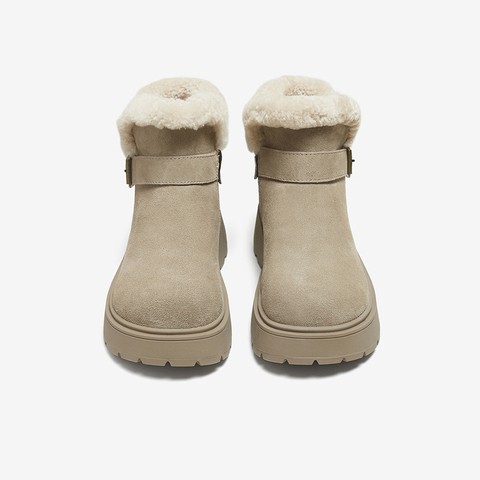 百思图2025冬季新款商场同款雪地靴时尚简约户外女短靴L6828DD5