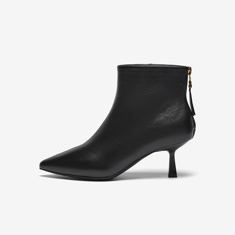 百思图2025冬季新款商场同款时装靴简约通勤细跟女短靴AL2035DD5