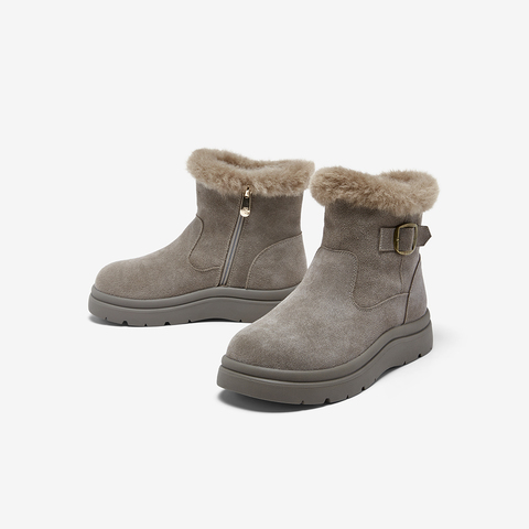 百思图2025冬季新款商场同款雪地靴简约休闲户外女短靴D3970DD5