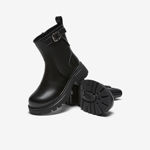 百思图2025冬季新款商场同款休闲靴简约加绒保暖女短靴H1882DZ5