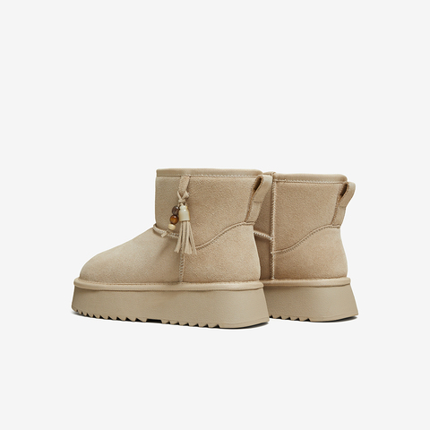 百思图2025冬季新款雪地靴时尚简约户外休闲女短靴DK351DD5