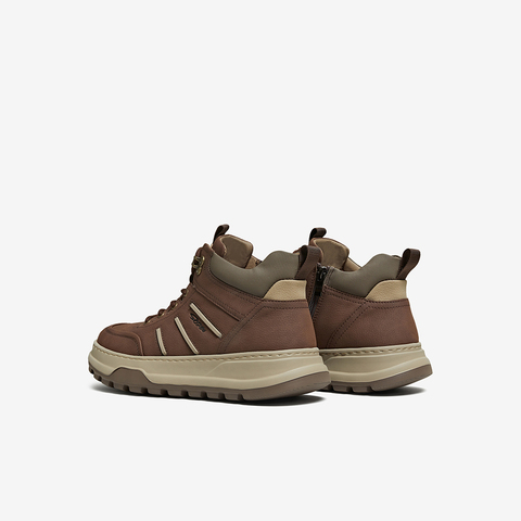 百思图2025冬季新款马丁靴时尚潮流街头运动男短靴W8M73DD5