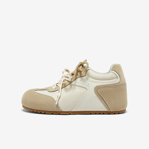 百思图2025秋季新款德训鞋时尚复古户外运动女休闲鞋A6628CM5