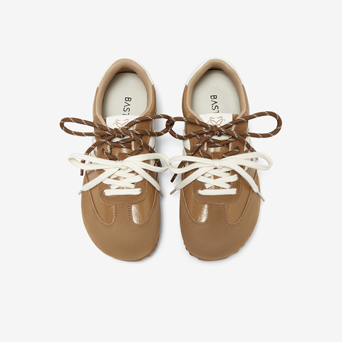 百思图2025秋季新款德训鞋时尚复古街头运动女休闲鞋G5228CM5