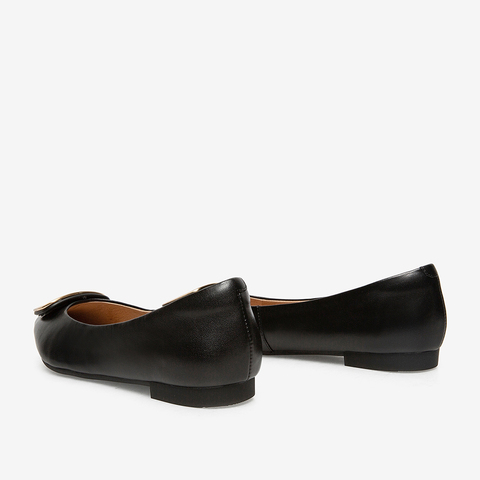 百思图2025春季新款商场同款简约休闲女单鞋RGR36AQ5