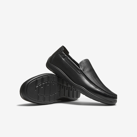 百思图2025秋季新款乐福鞋时尚简约商务通勤男休闲皮鞋51706CM5