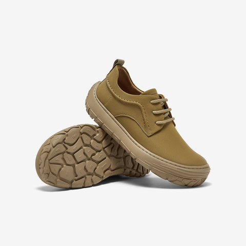 百思图2025秋季新款时尚简约潮流户外运动男休闲鞋W9890CM5