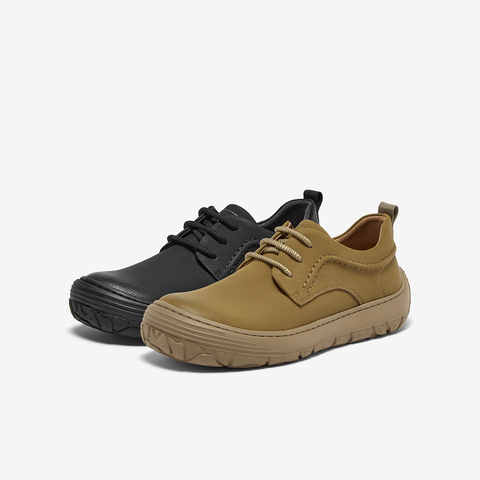 百思图2025秋季新款时尚简约潮流户外运动男休闲鞋W9890CM5