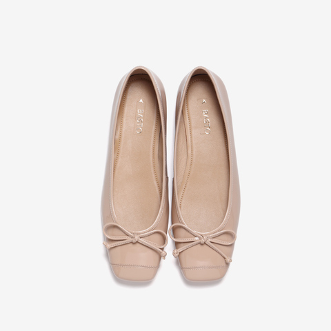 百思图2025春季新款商场同款时尚潮流通勤软便鞋女单鞋TIK38AQ5