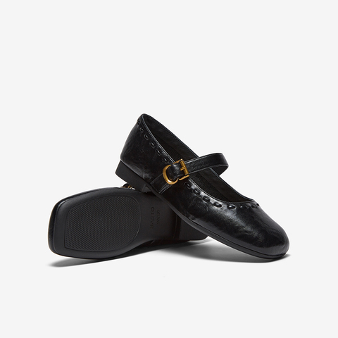 百思图2026春季新款玛丽珍鞋简约复古通勤方头女单鞋F0111AQ6