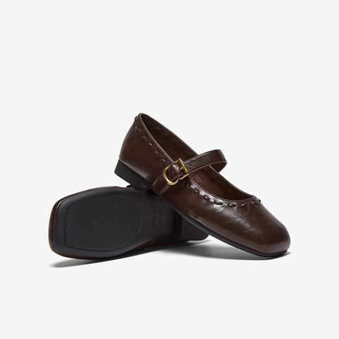 百思图2026春季新款玛丽珍鞋简约复古通勤方头女单鞋F0111AQ6