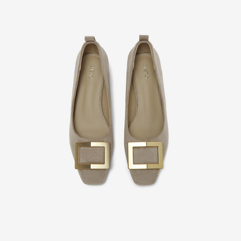 百思图2026春季新款织物女鞋时尚简约通勤粗跟方头女单鞋B5288AQ6