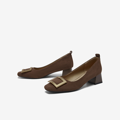 百思图2026春季新款织物女鞋时尚简约通勤粗跟方头女单鞋B5288AQ6