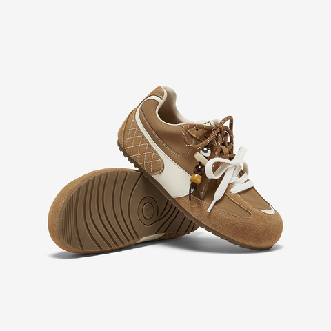 百思图2026春季新款商场同款德训鞋时髦复古女运动休闲鞋A6621AM6