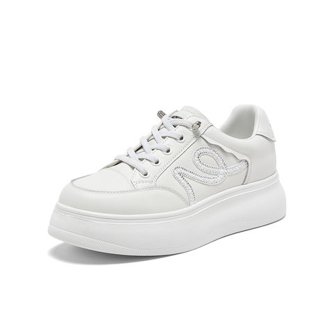 百思图2026春季新款商场同款小白鞋时尚运动女休闲鞋W1688AM6