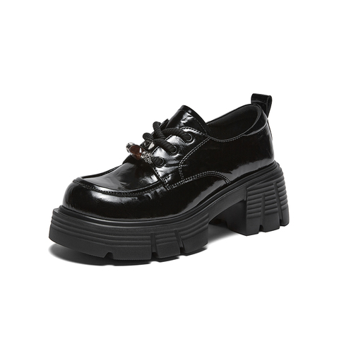 百思图2026春季新款商场同款牛津鞋时尚学院风女单鞋W1037AM6