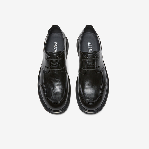 百思图2026春季新款商场同款休闲皮鞋简约通勤商务男鞋8FH01AM6