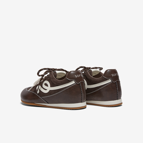 百思图2026春季新款商场同款德训鞋时尚复古女运动休闲鞋D3858AM6