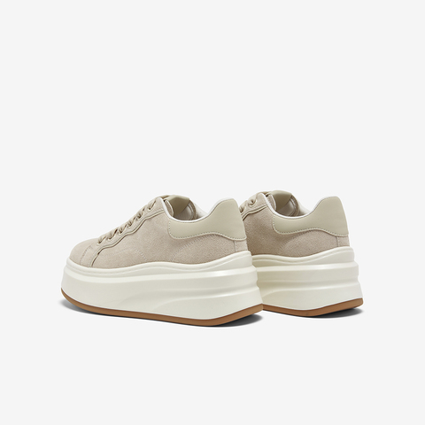 百思图2026春季新款板鞋时尚潮流街头运动女休闲鞋D3827AM6