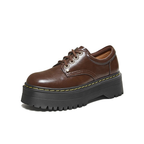 百思图2026春季新款牛津鞋时尚复古学院风女单鞋W1523AM6