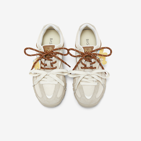 百思图2026春季新款商场同款德训鞋时尚复古女休闲鞋A2092AM6