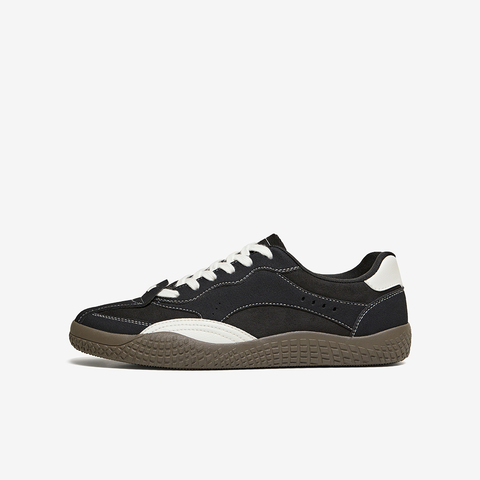 百思图2026春季新款德训鞋时尚复古休闲运动男鞋25200AM6