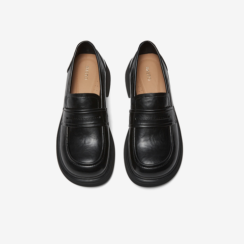 百思图2026春季新款商场同乐福鞋简约学院风女单鞋W2055AA6