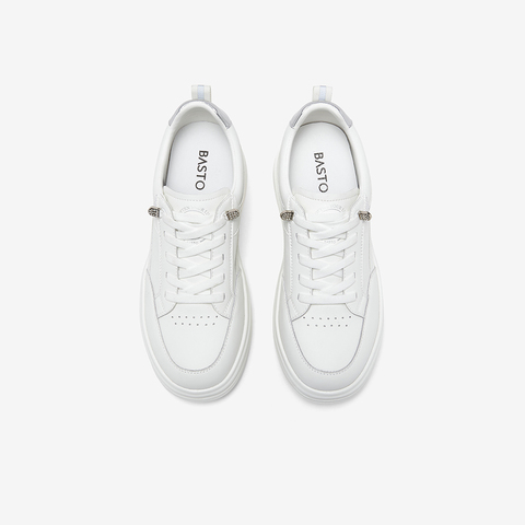 百思图2026春季新款商场同款小白鞋简约户外女休闲想BJ153AM6