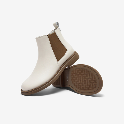 Bata切尔西靴女2023秋季新款英伦风牛皮粗跟短筒时装靴80937CD3