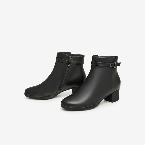 Bata时装靴女2023冬季商场新款羊皮通勤粗跟百搭短筒靴VVJ01DD3