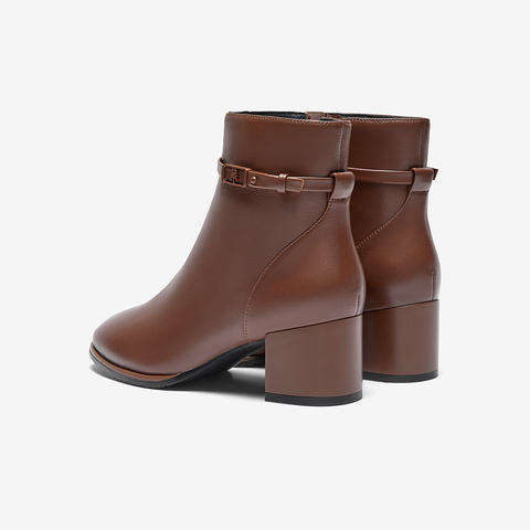 Bata时装靴女2023冬季商场新款羊皮通勤优雅粗跟短筒靴ANL53DD3