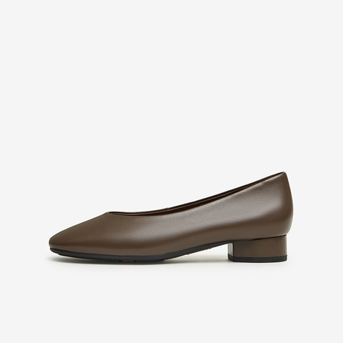 Bata浅口单鞋女2024春商场新款舒适通勤羊皮软底简约单鞋9022DAQ4