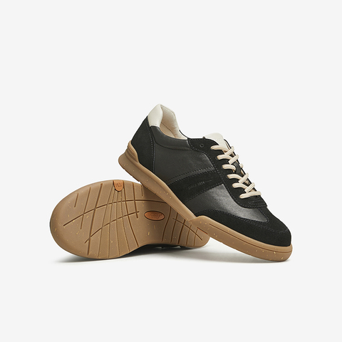 Bata休闲鞋女2024秋季商场新款通勤百搭德训轻便软底板鞋ACO29CM4