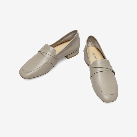 Bata乐福鞋女秋新款英伦风牛皮通勤百搭慕斯鞋一脚蹬42057CA4