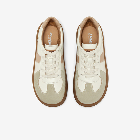 Bata休闲鞋女2024秋新款牛皮通勤百搭拼色徳训厚底板鞋AGU23CM4