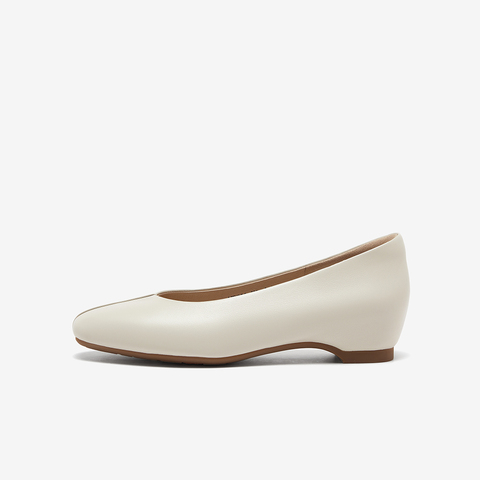 Bata浅口单鞋女2025春季商场新款羊皮软底通勤百搭单鞋AWZ08AQ5