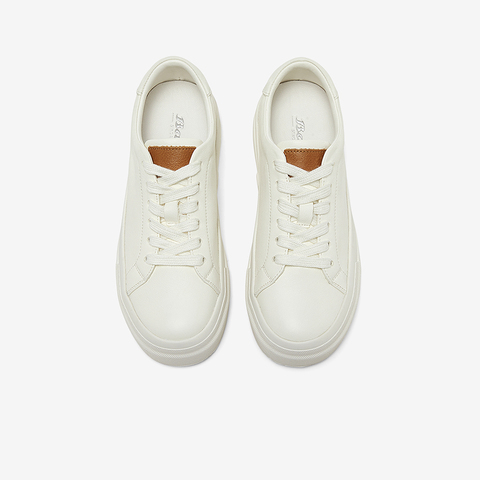 Bata小白鞋女2025春季新款通勤牛皮厚底百搭运动板鞋16152AM5