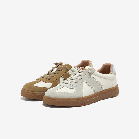 Bata休闲鞋女2025春商场新款牛皮通勤软底复古德训运动鞋AWB06AM5