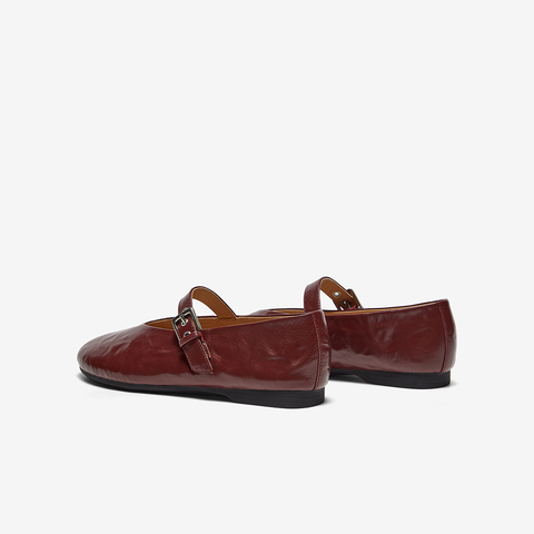 Bata玛丽珍女2025春季新款复古抓纹羊皮软底通勤单鞋AUO01AQ5