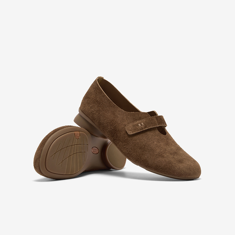 Bata深口单鞋女2025秋季商场新款百搭复古牛剖皮软底便鞋AYB13CA5